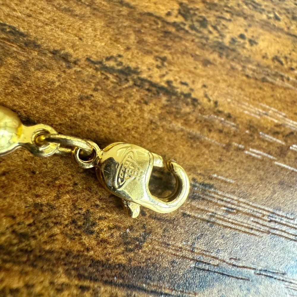 Vivienne Westwood Pearl Orb Bracelet - Picture 5 of 8